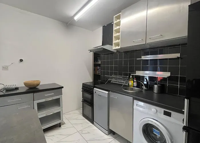Nifty 2 Bedroom Flat In Goswell Rd