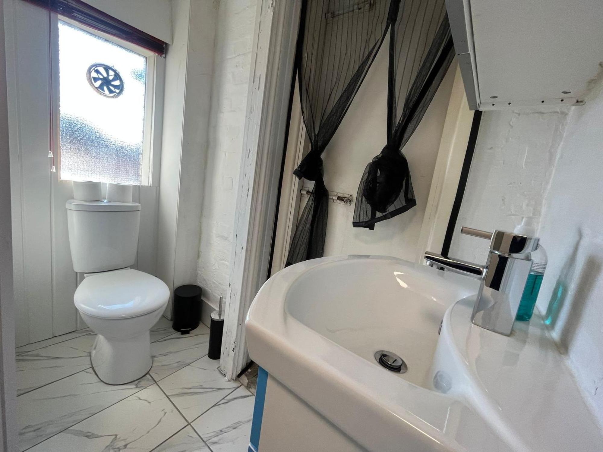 Apartment Nifty 2 Bedroom Flat In Goswell Rd London